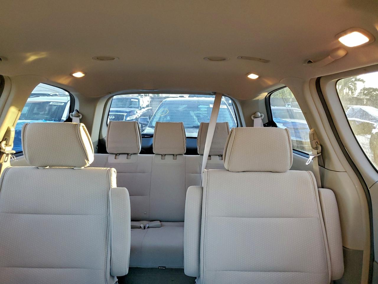 2009 NISSAN QUEST S photo 10