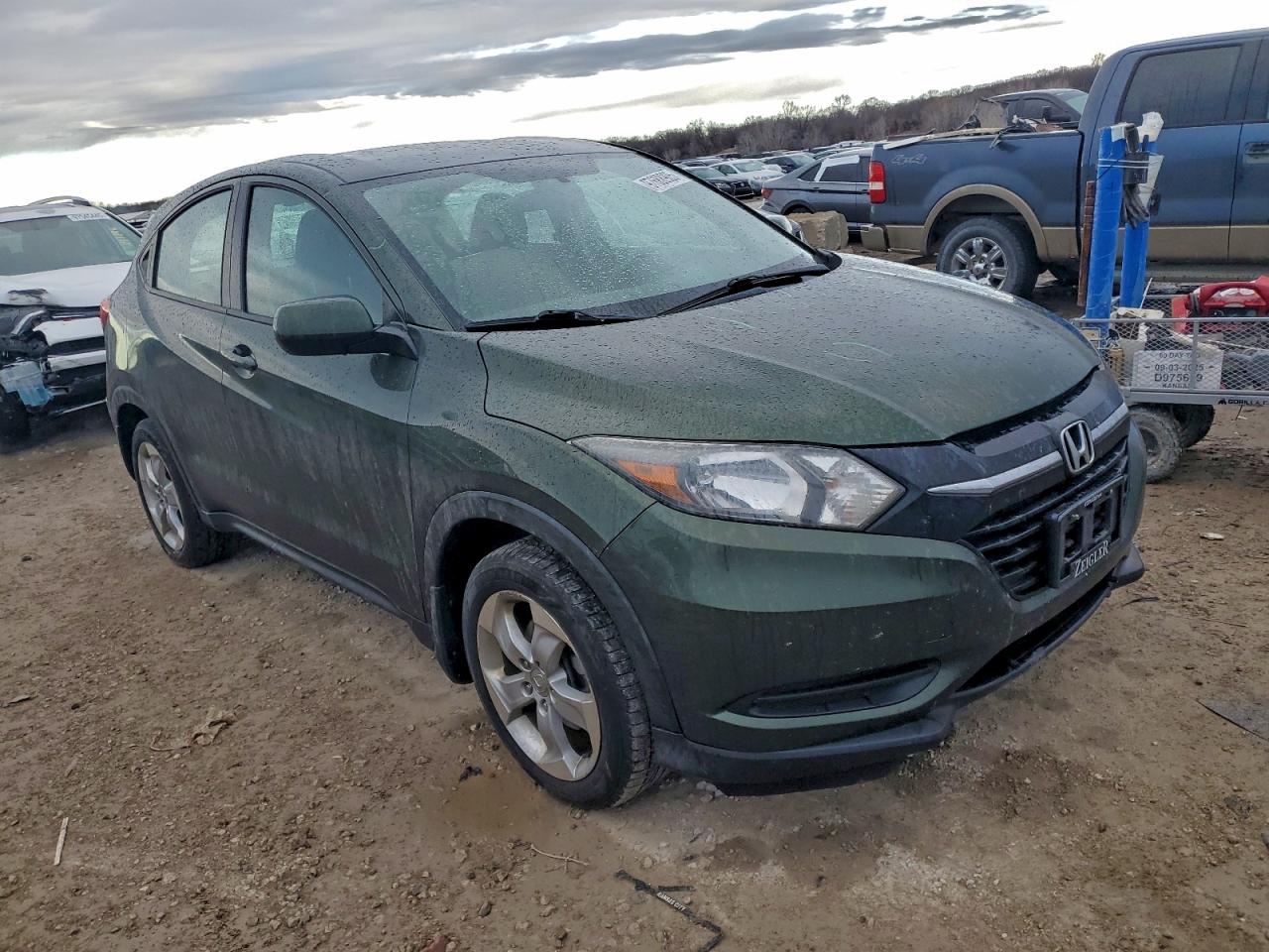2016 HONDA HR-V LX photo 10