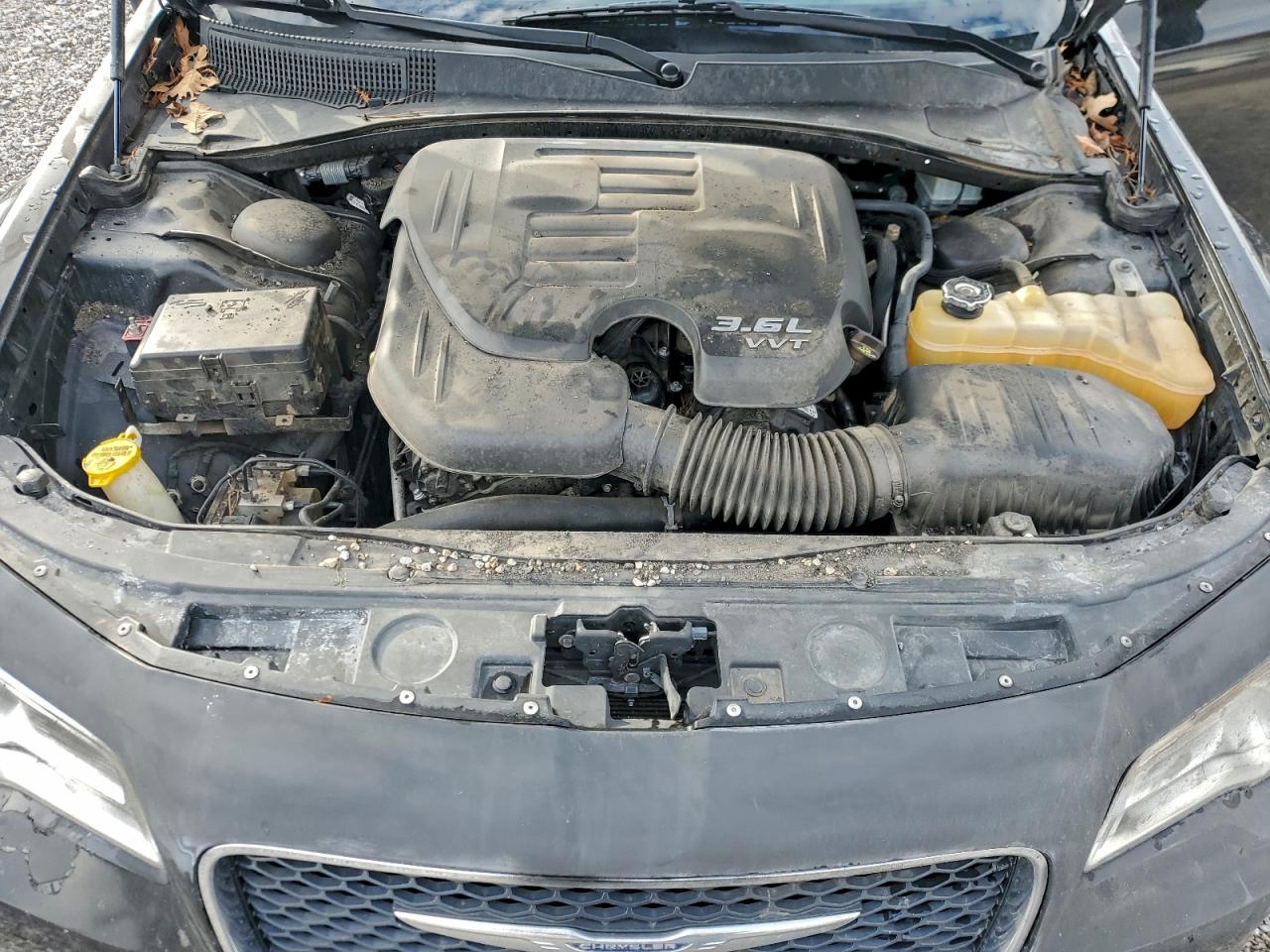 2016 CHRYSLER 300 LIMITED photo 11