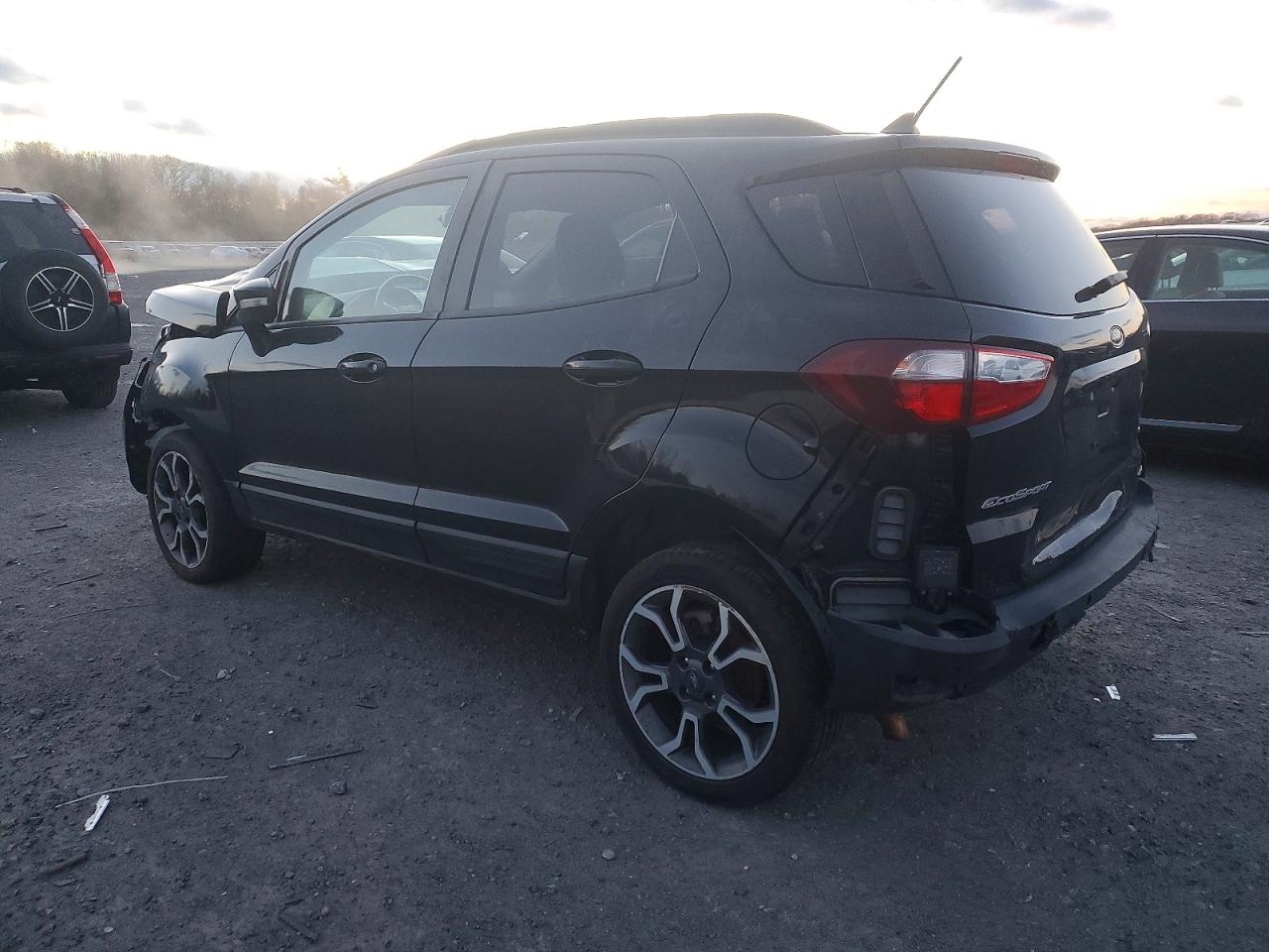 2020 FORD ECOSPORT SES photo 2