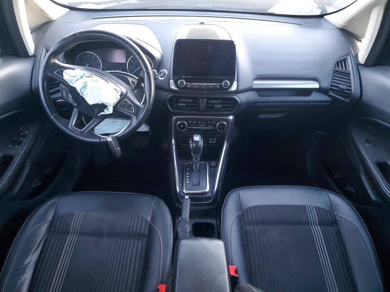2020 FORD ECOSPORT SES photo 8