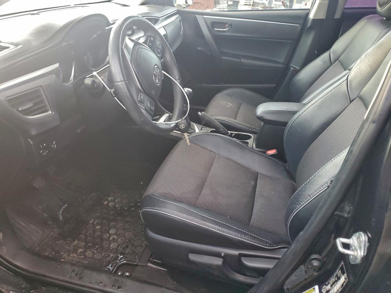 2016 TOYOTA COROLLA L photo 7