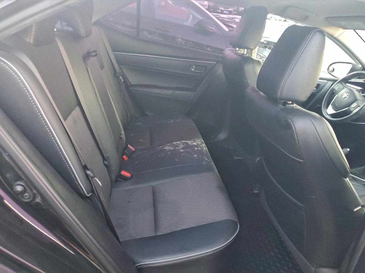 2016 TOYOTA COROLLA L photo 10