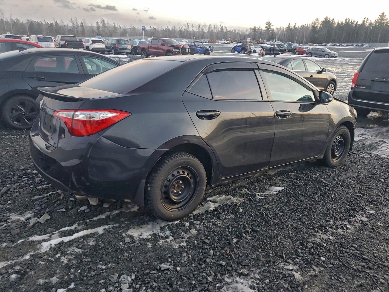 2016 TOYOTA COROLLA L photo 3