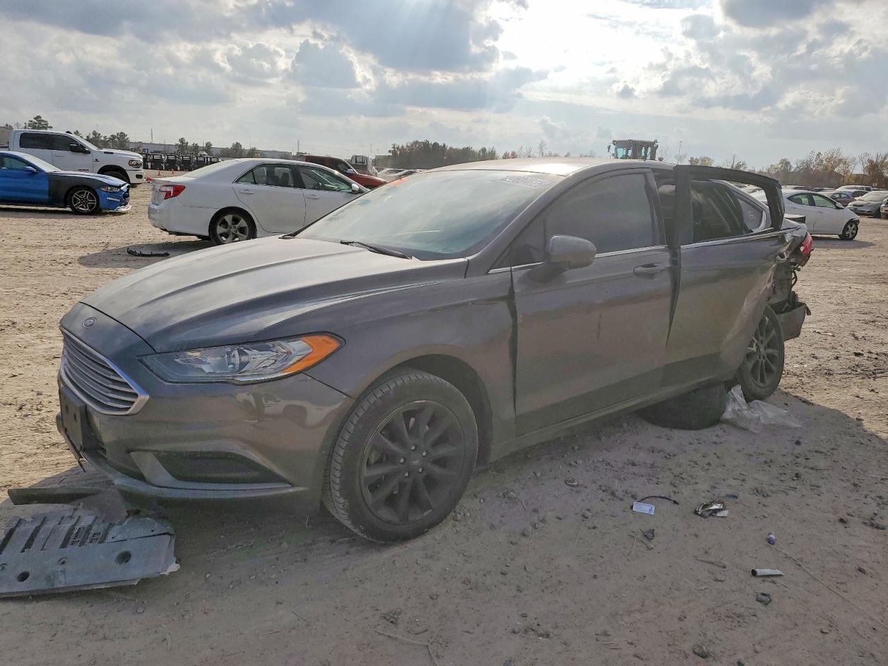 2017 FORD FUSION