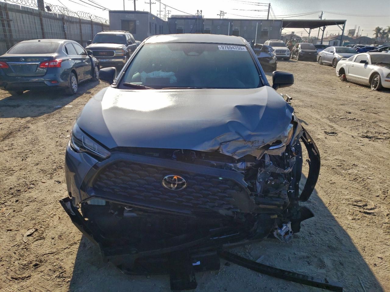 2024 TOYOTA COROLLA CROSS L photo 5