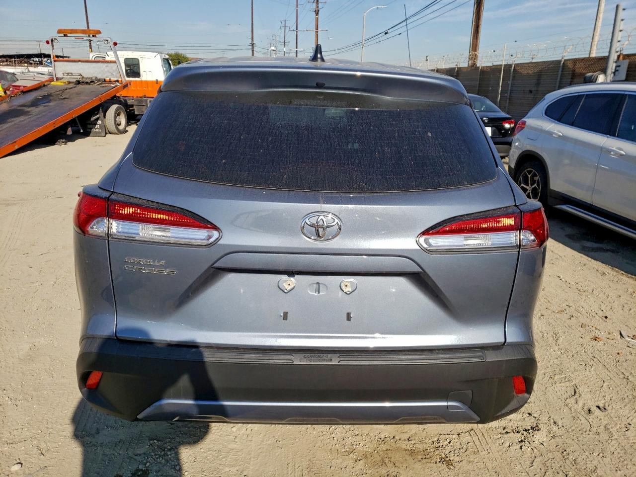 2024 TOYOTA COROLLA CROSS L photo 6