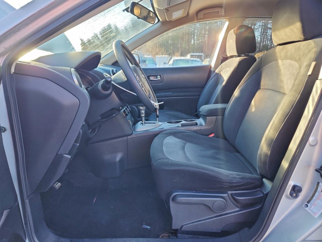 2013 NISSAN ROGUE S photo 7