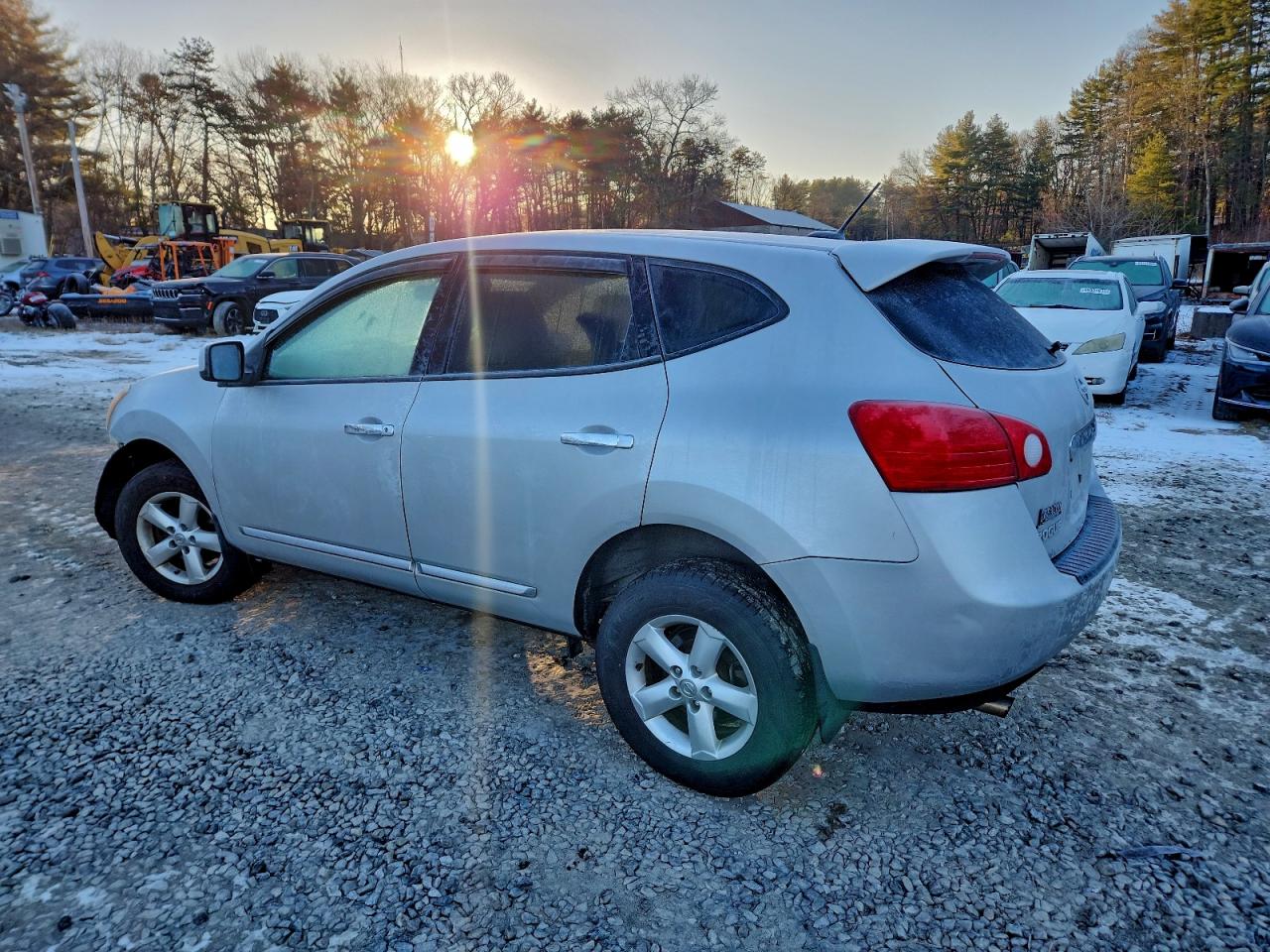 2013 NISSAN ROGUE S photo 2