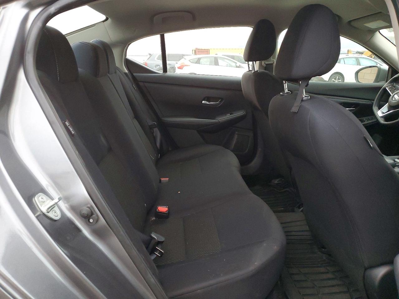 2022 NISSAN SENTRA S photo 10