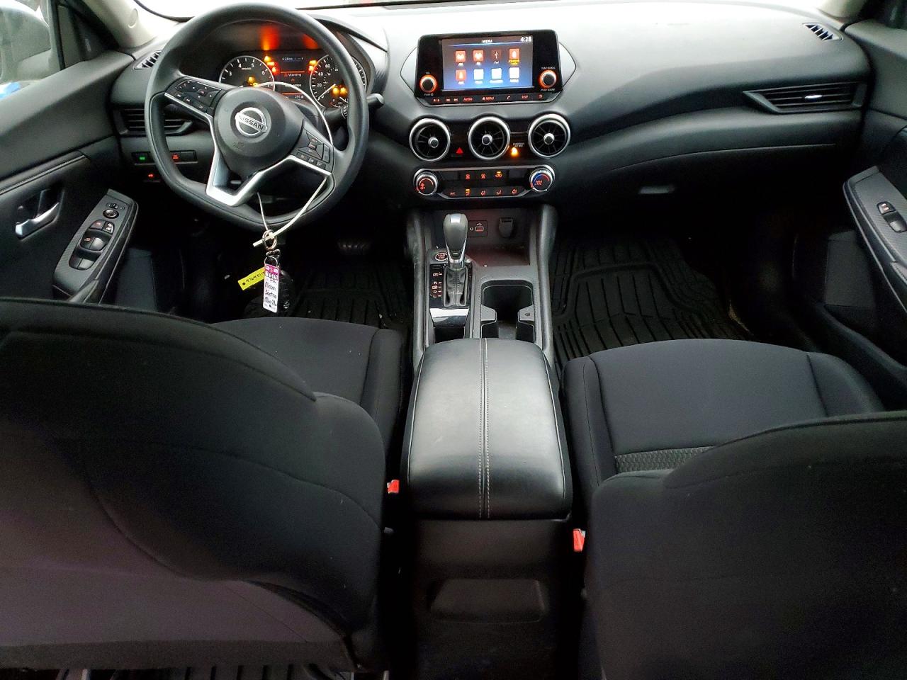 2022 NISSAN SENTRA S photo 8