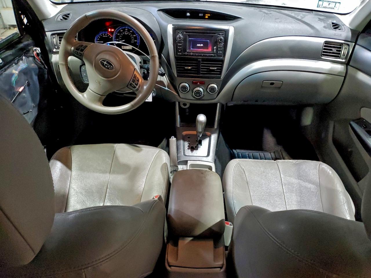 2013 SUBARU FORESTER LIMITED photo 8