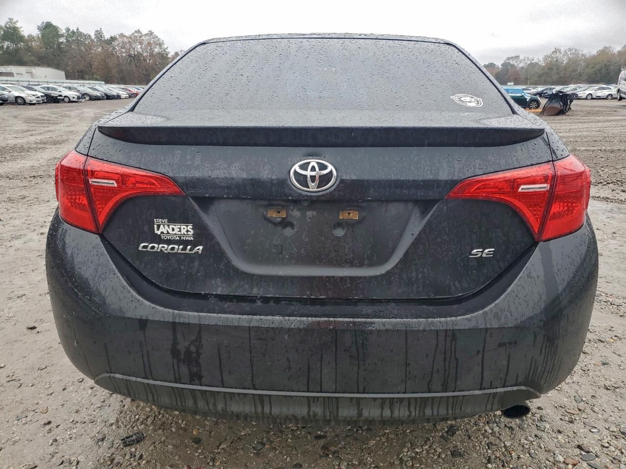 2017 TOYOTA COROLLA L photo 6