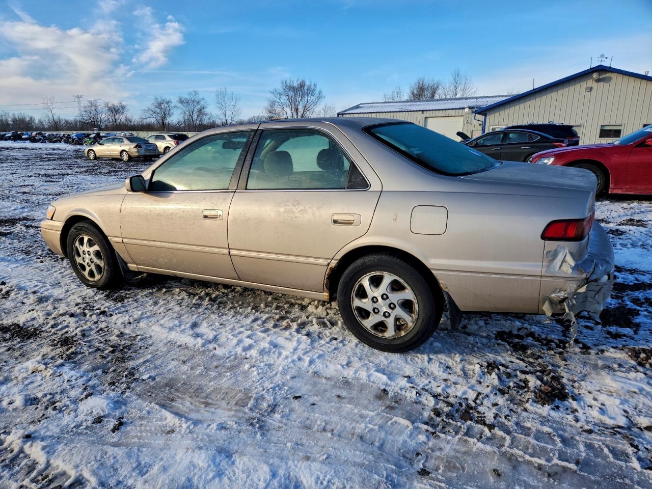 1999 TOYOTA CAMRY photo 2
