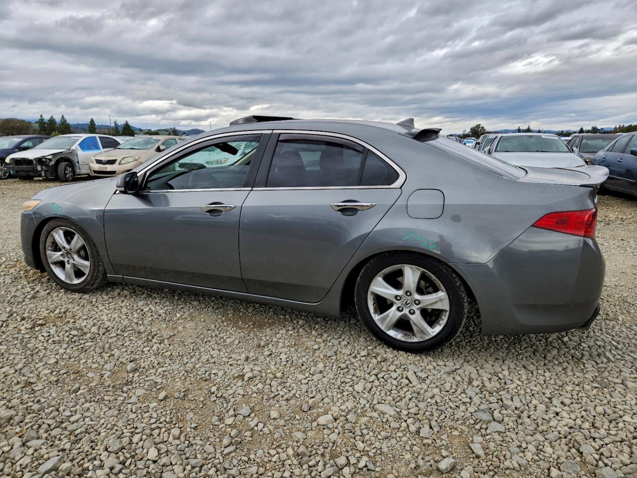 2009 ACURA TSX photo 2