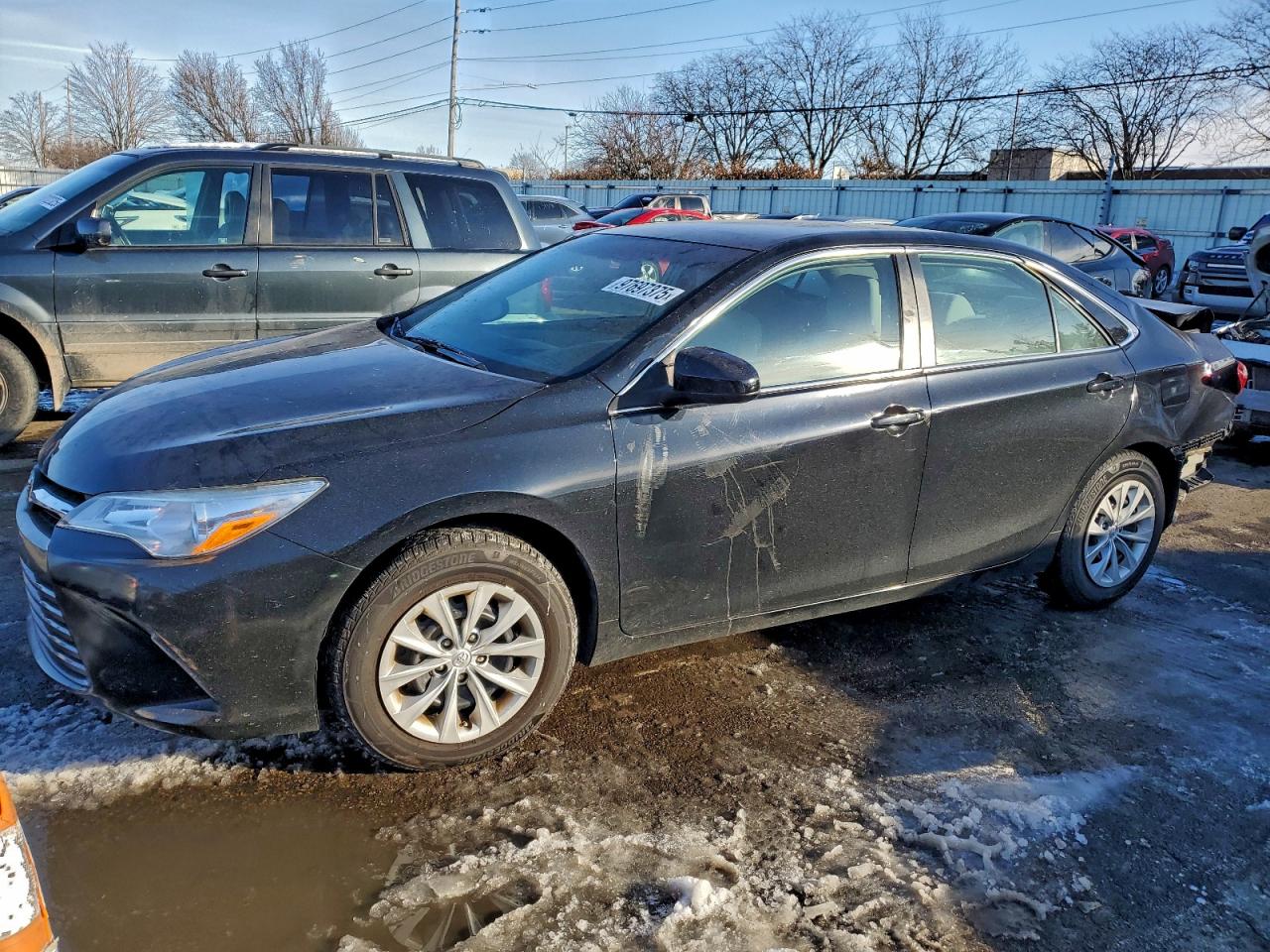 2016 TOYOTA CAMRY