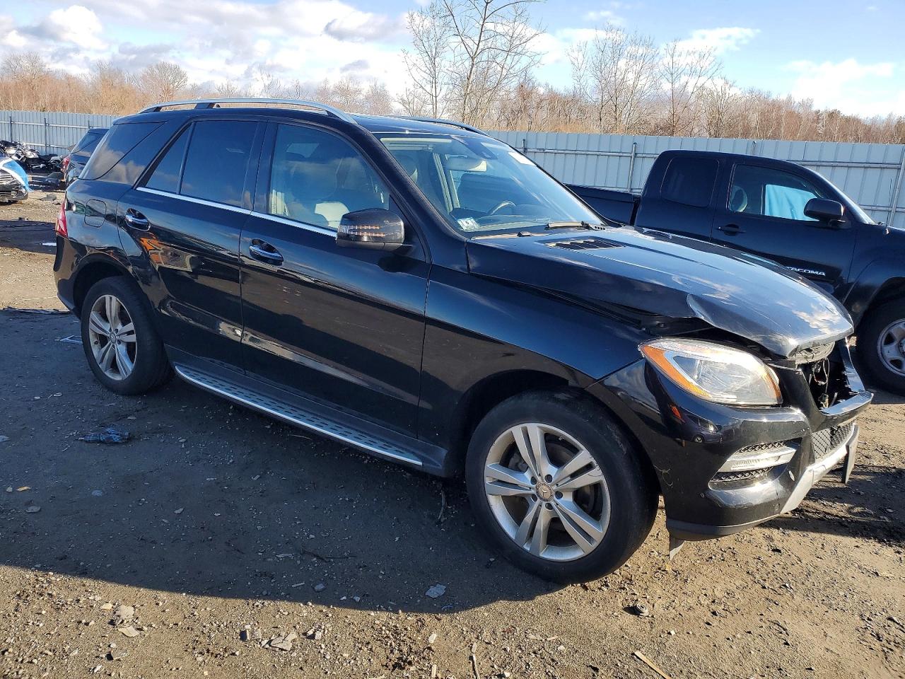 2015 MERCEDES-BENZ ML 350 4MATIC photo 4