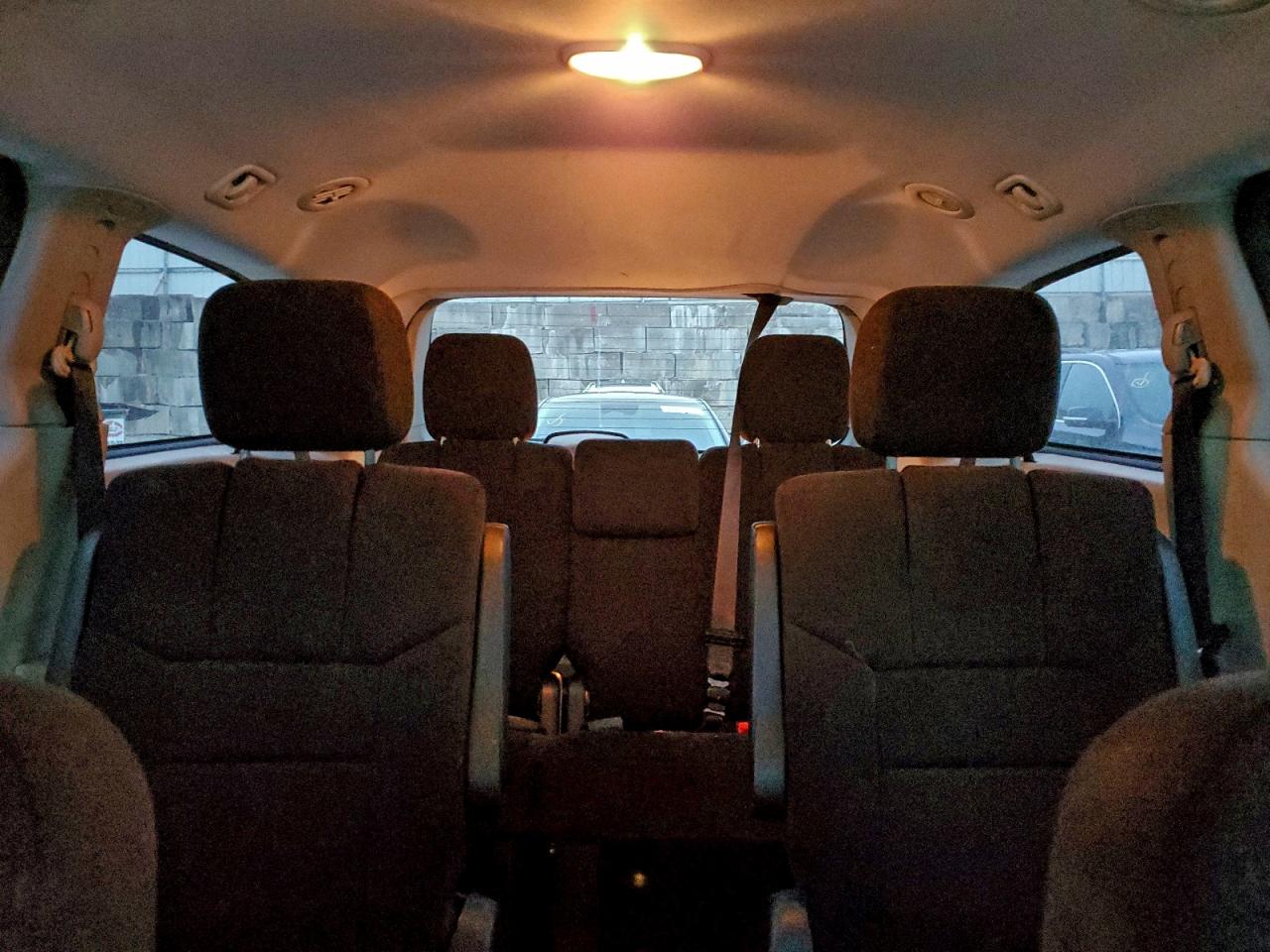 2011 DODGE GRAND CARAVAN MAINSTREET photo 10