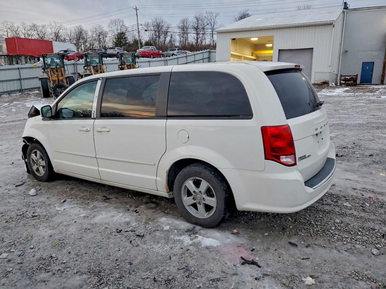 2011 DODGE GRAND CARAVAN MAINSTREET photo 2