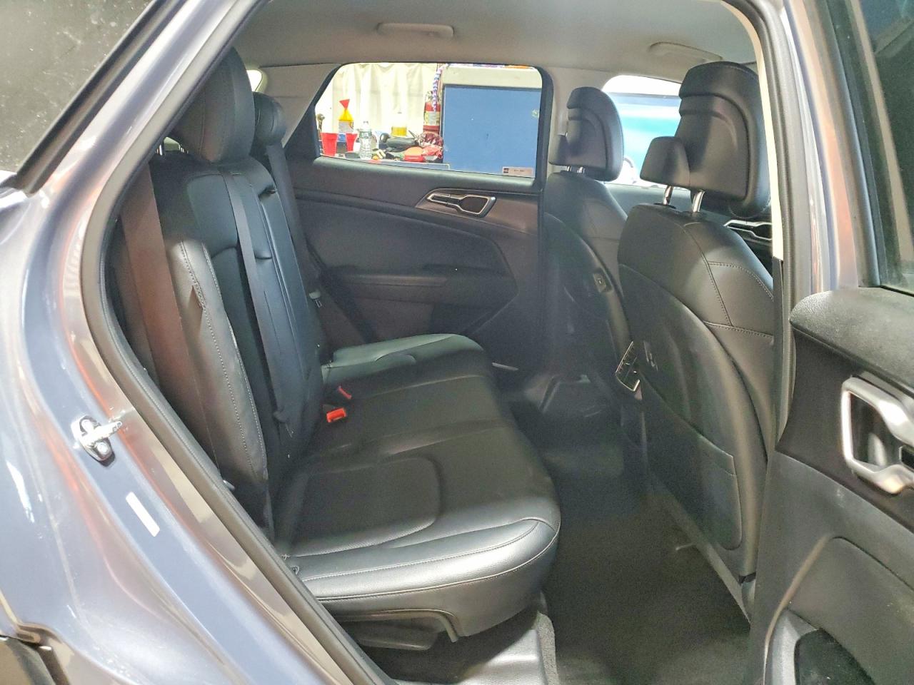 2025 KIA SPORTAGE EX photo 11