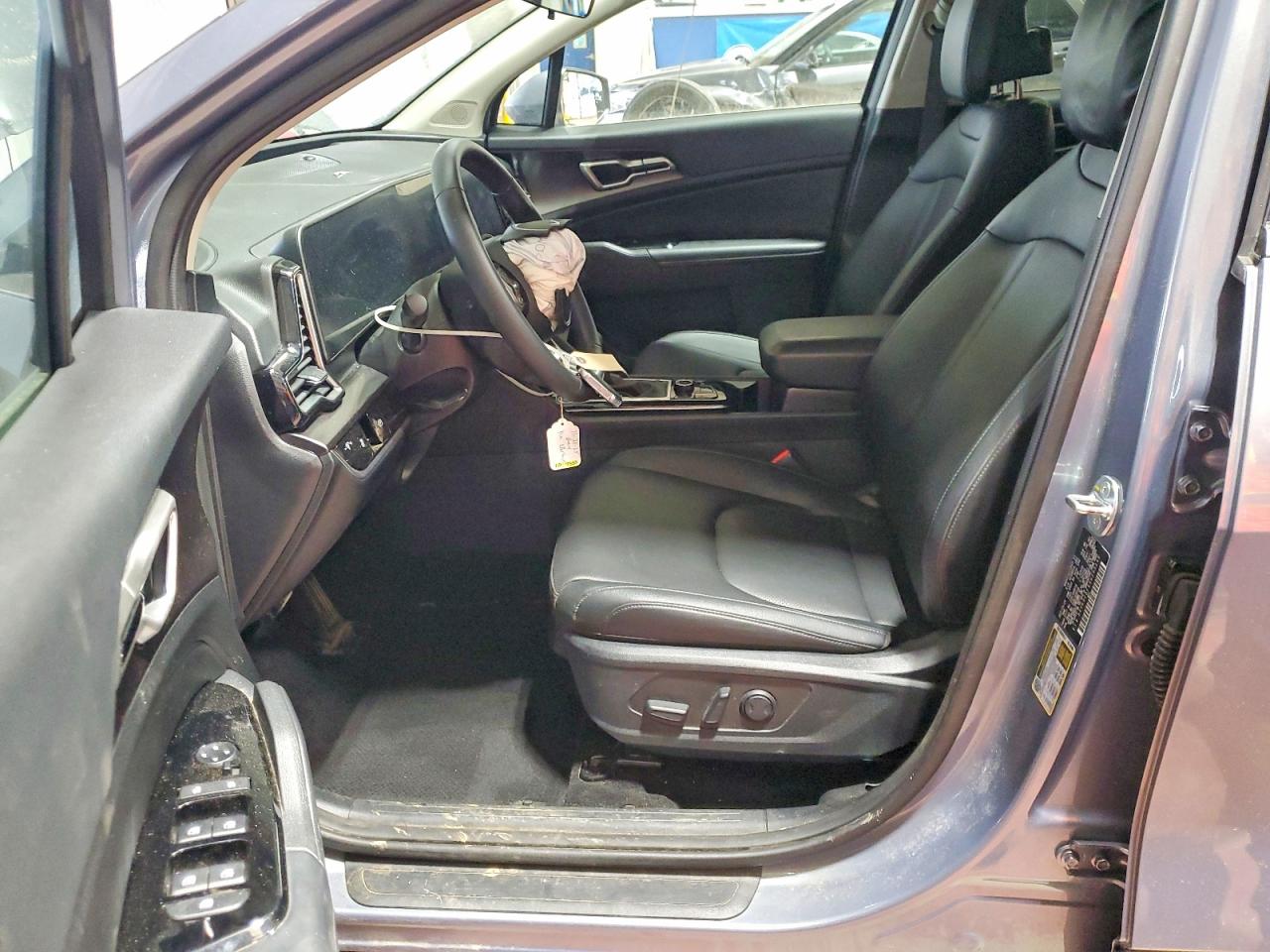 2025 KIA SPORTAGE EX photo 7