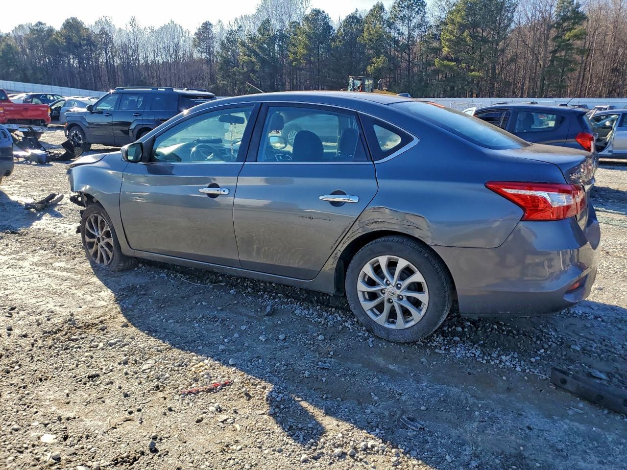 2018 NISSAN SENTRA S photo 3