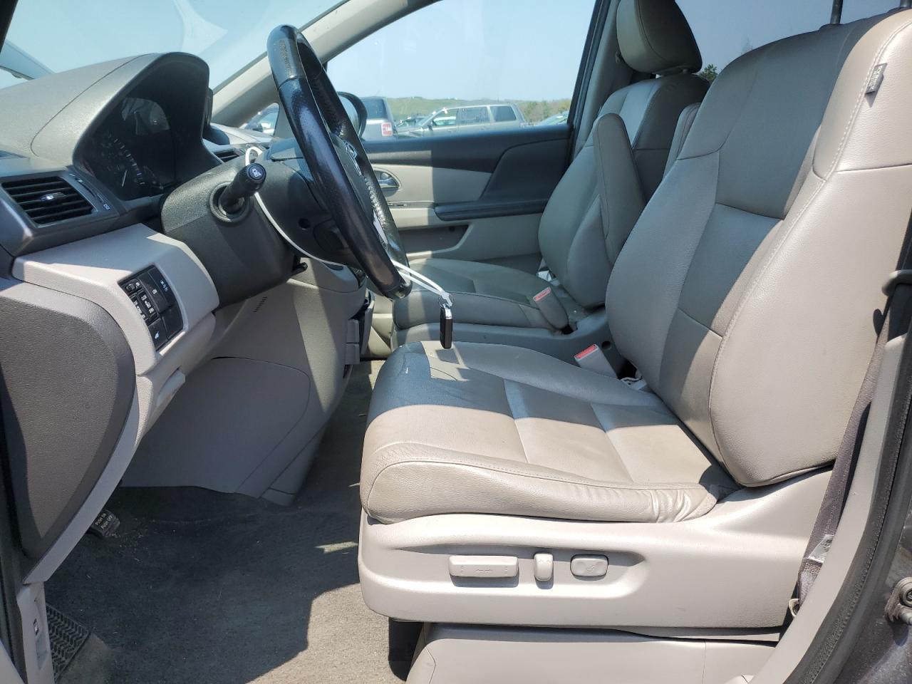 2016 HONDA ODYSSEY EXL photo 7