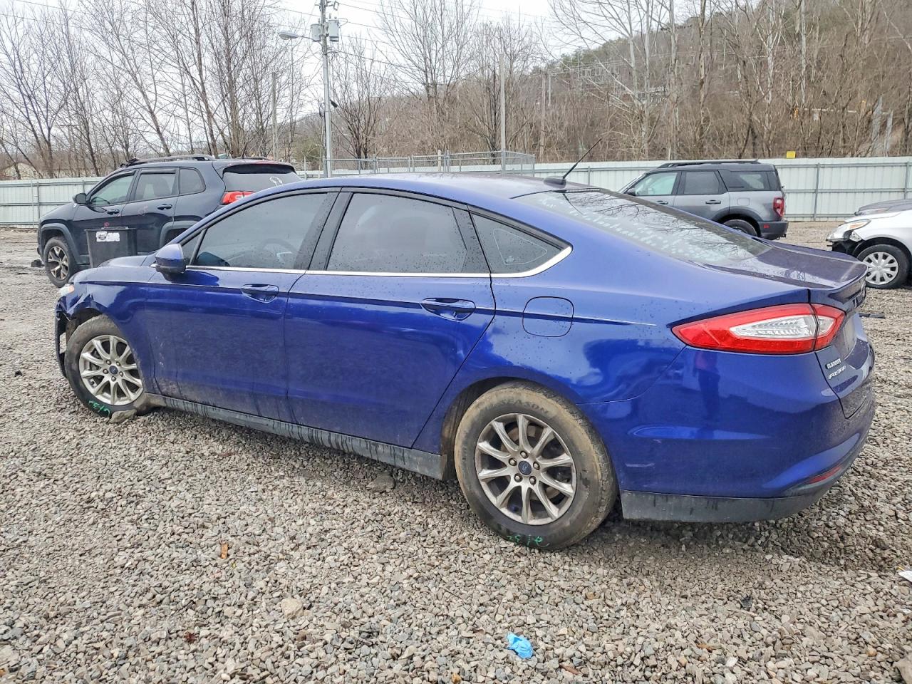 2016 FORD FUSION S photo 2