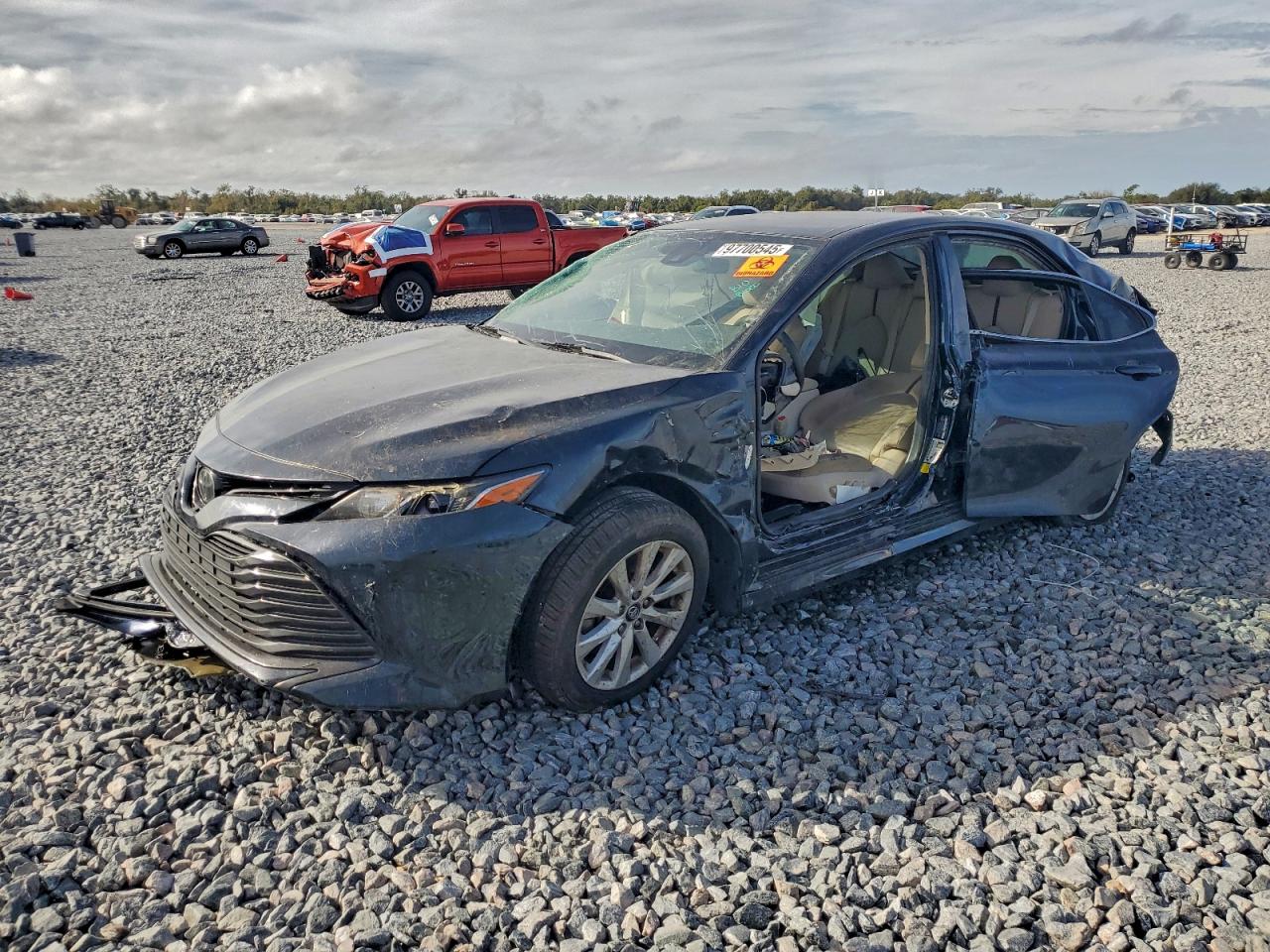 2019 TOYOTA CAMRY