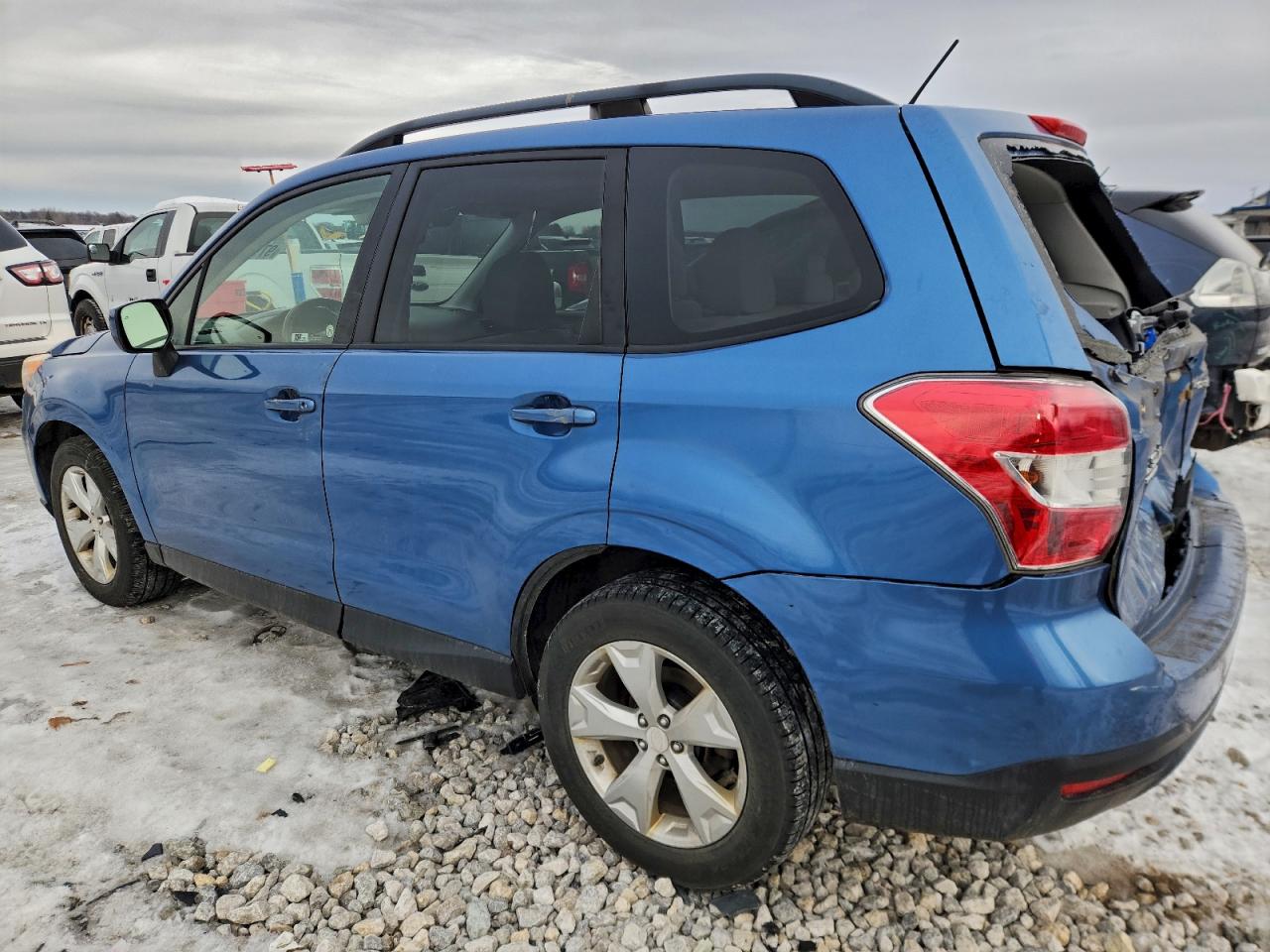 2015 SUBARU FORESTER 2.5I PREMIUM photo 2