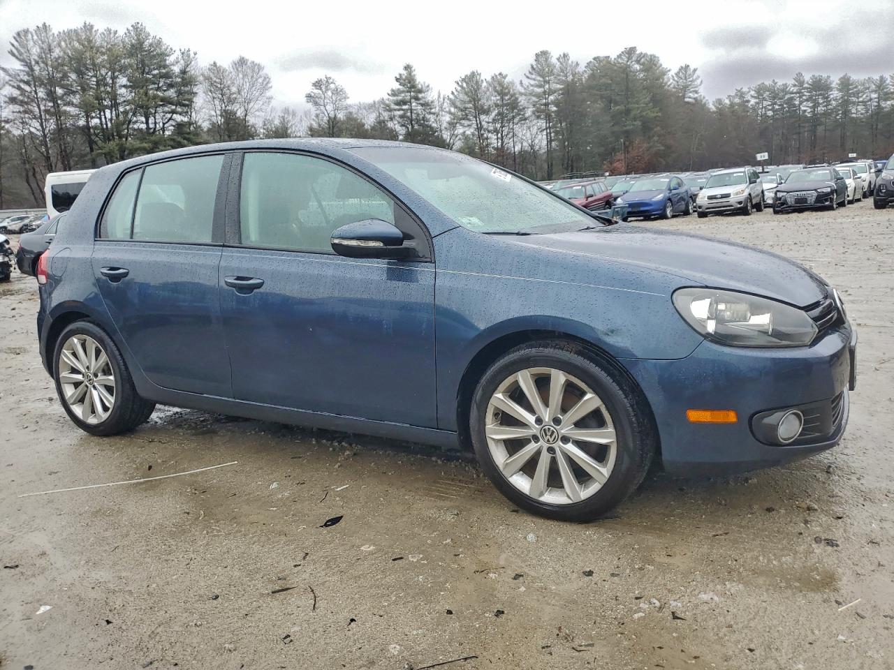 2012 VOLKSWAGEN GOLF photo 4
