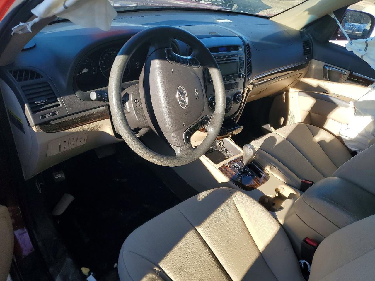 2010 HYUNDAI SANTA FE GLS photo 8