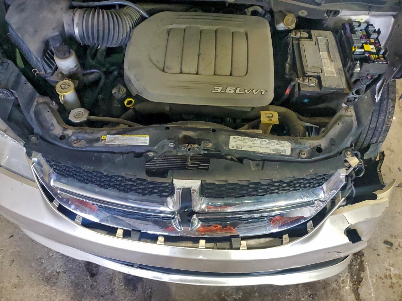 2012 DODGE GRAND CARAVAN SXT photo 12