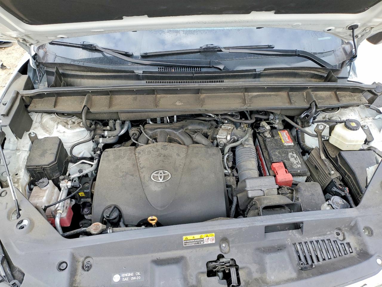 2021 TOYOTA HIGHLANDER XLE photo 12