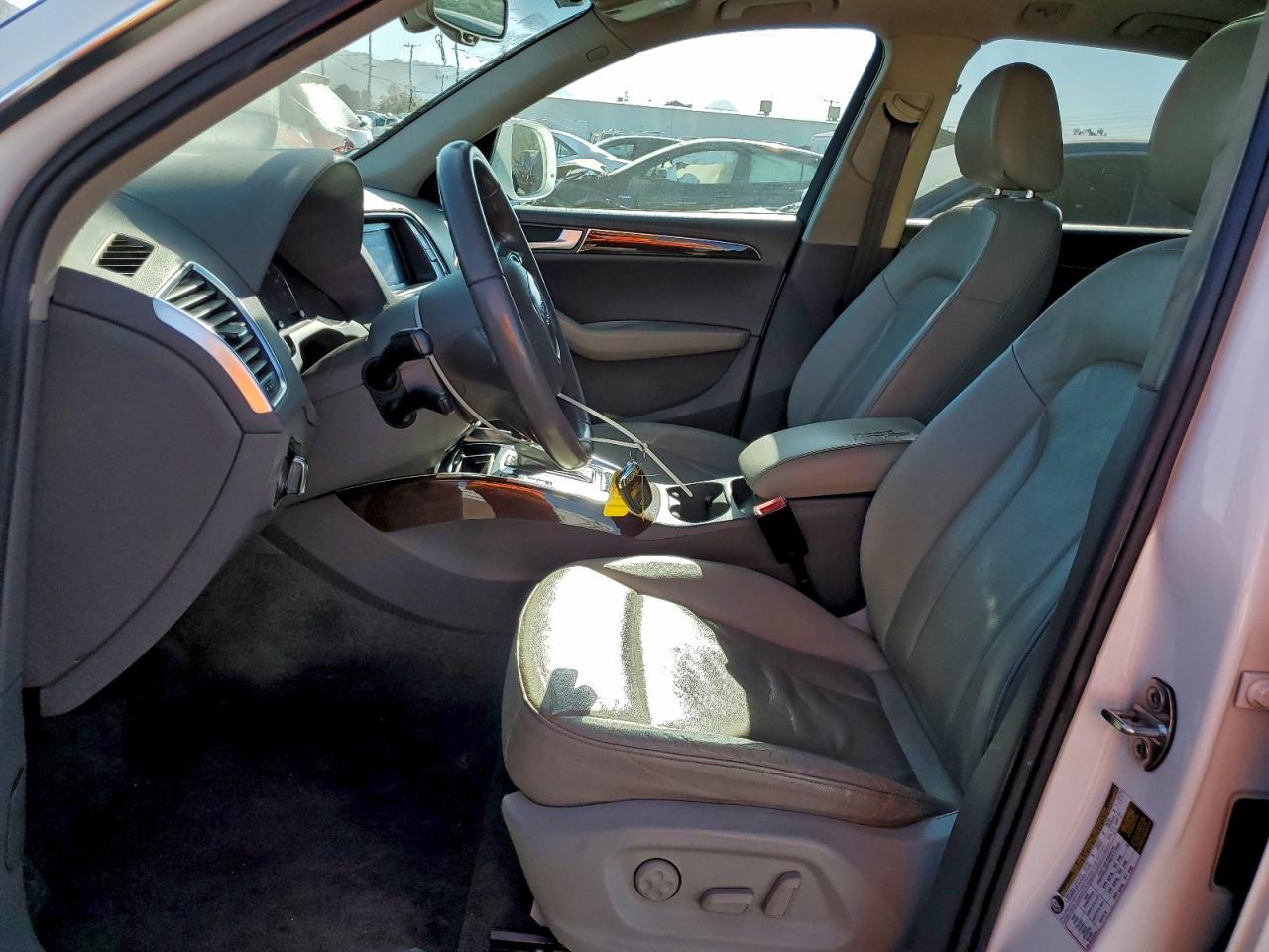 2012 AUDI Q5 PREMIUM PLUS photo 7