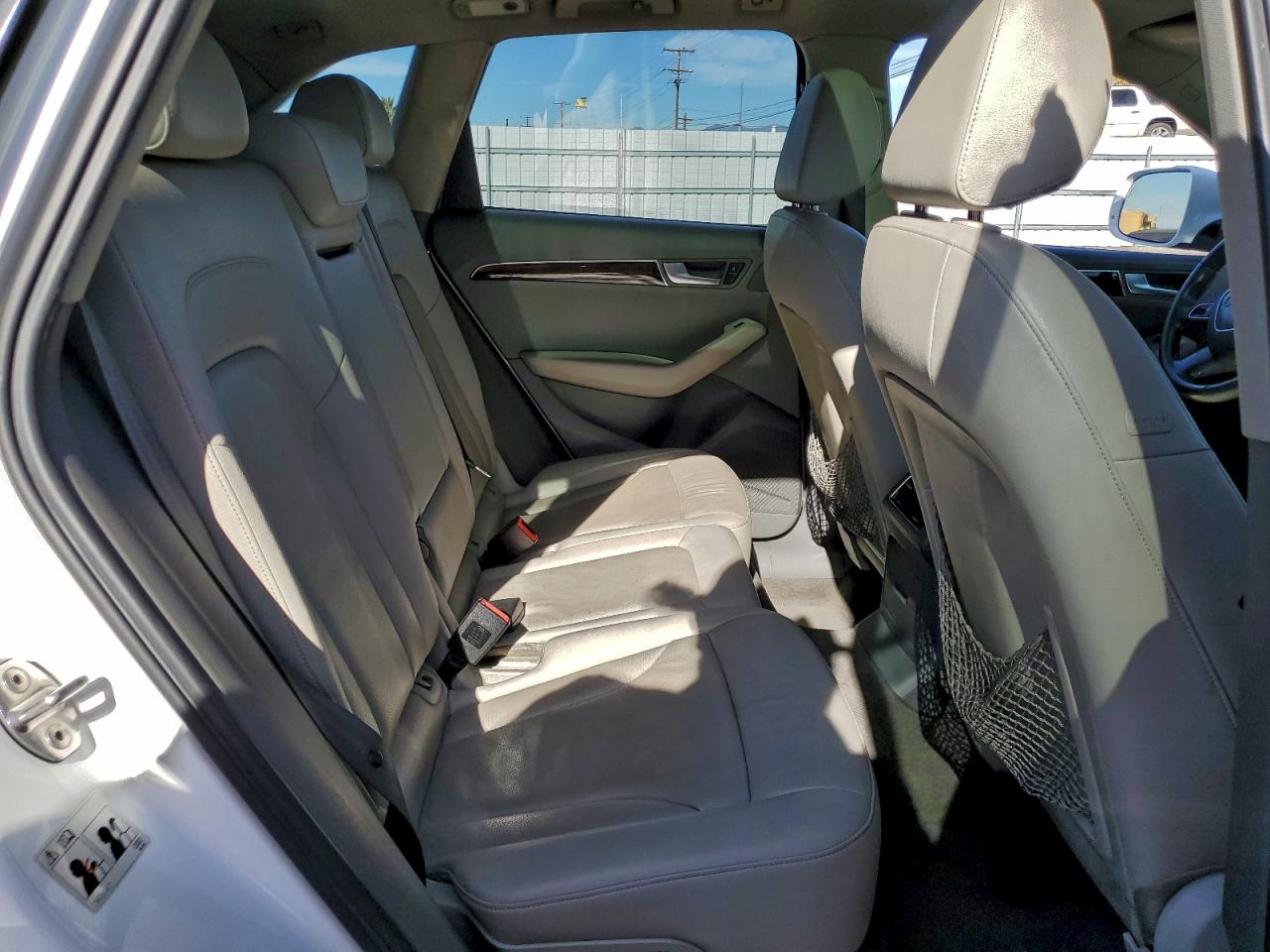 2012 AUDI Q5 PREMIUM PLUS photo 11