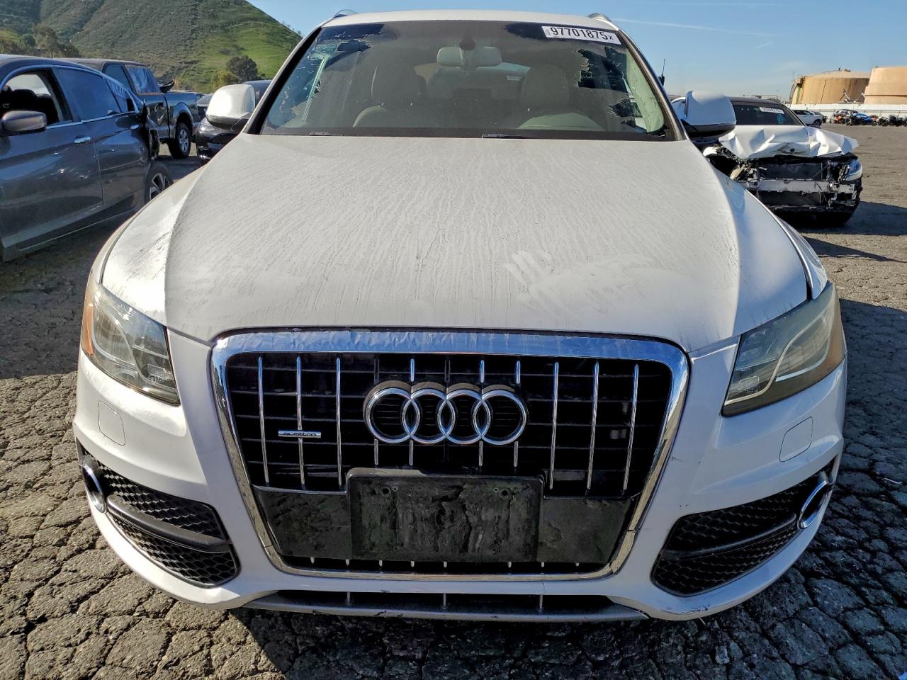 2012 AUDI Q5 PREMIUM PLUS photo 5