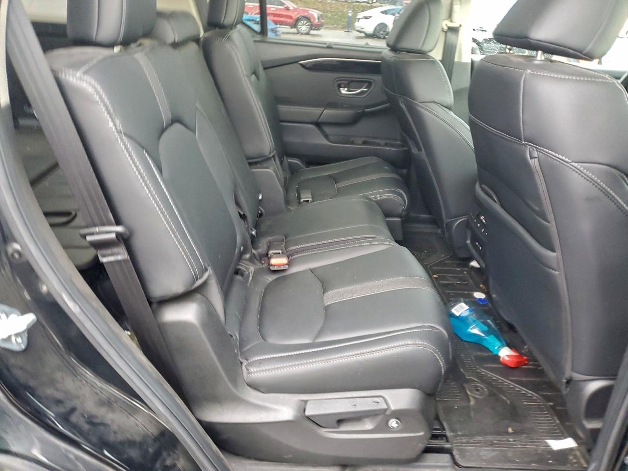 2025 HONDA PILOT EXL photo 11