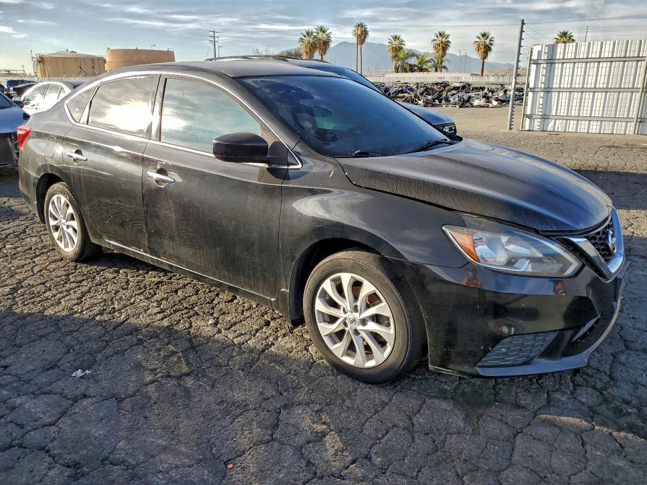 2019 NISSAN SENTRA S photo 4