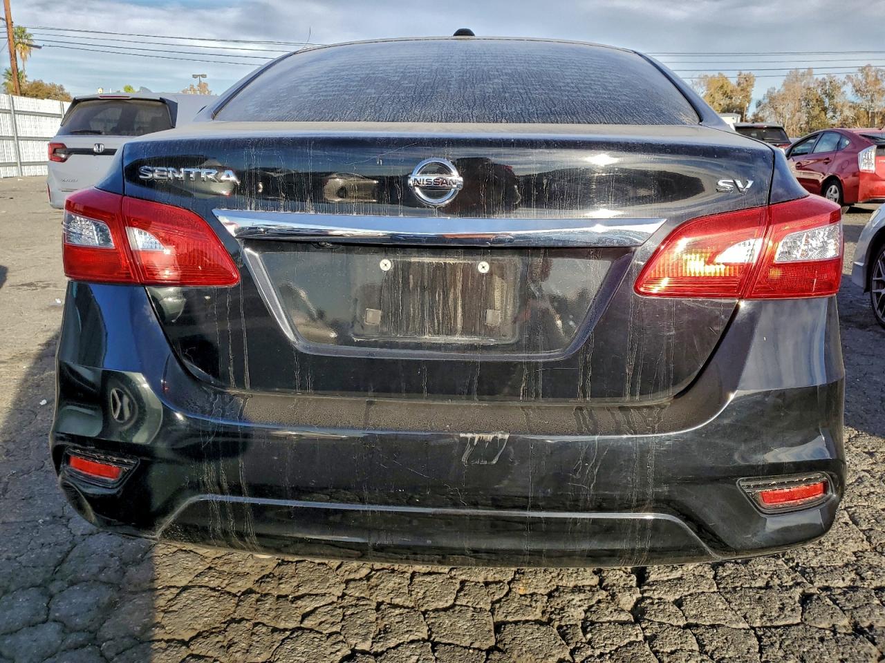 2019 NISSAN SENTRA S photo 6