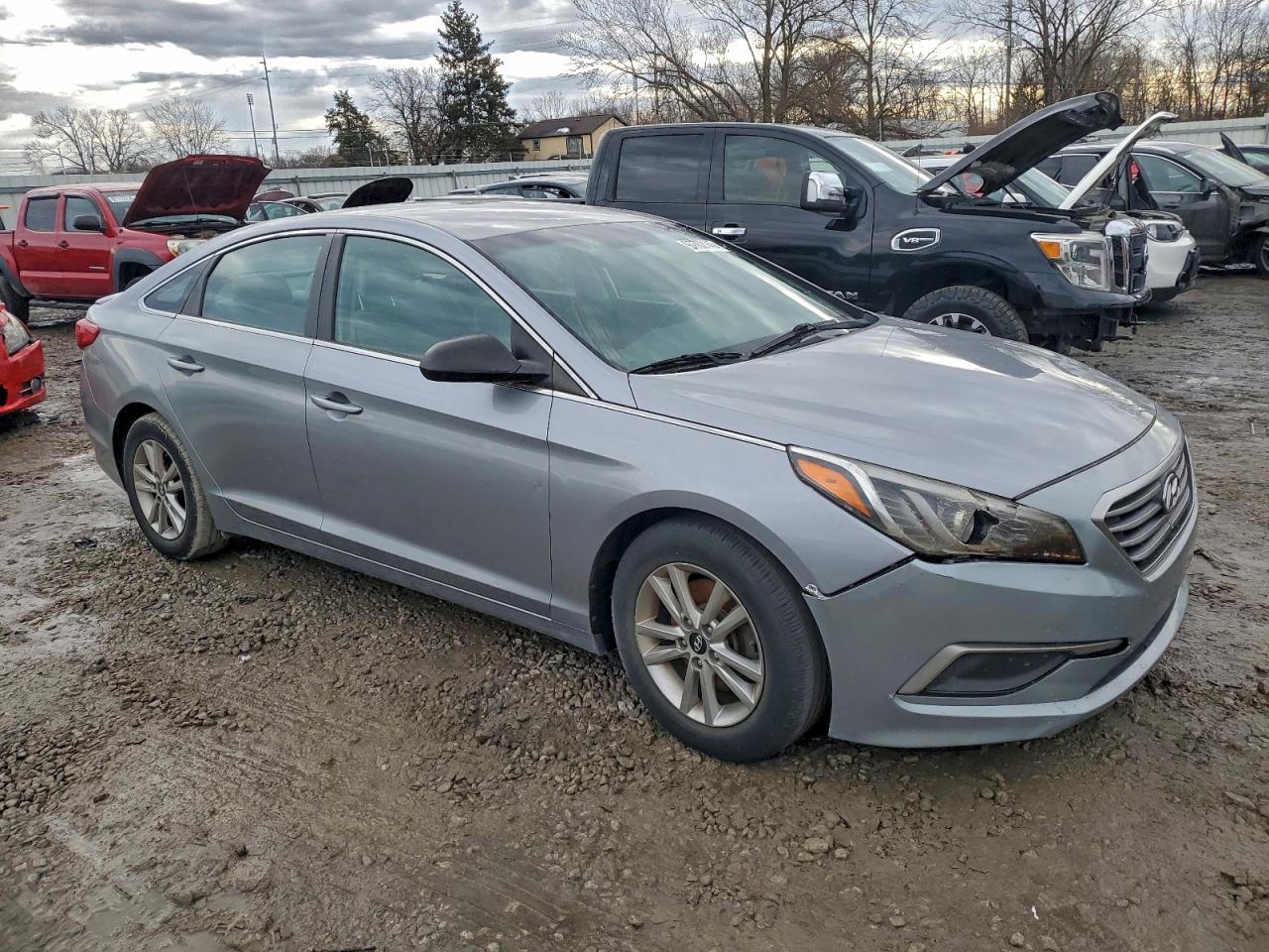 2016 HYUNDAI SONATA SE photo 4