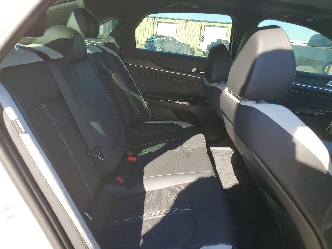 2025 KIA K5 GT LINE photo 10