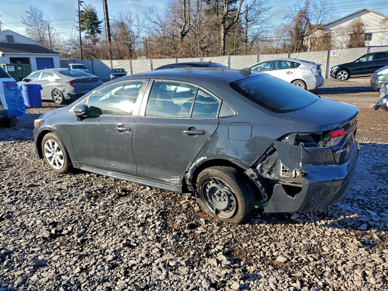 2023 TOYOTA COROLLA LE photo 2