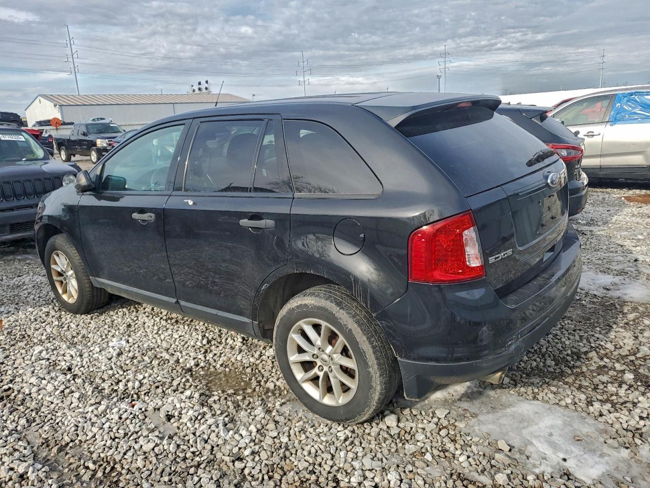 2014 FORD EDGE SE photo 2