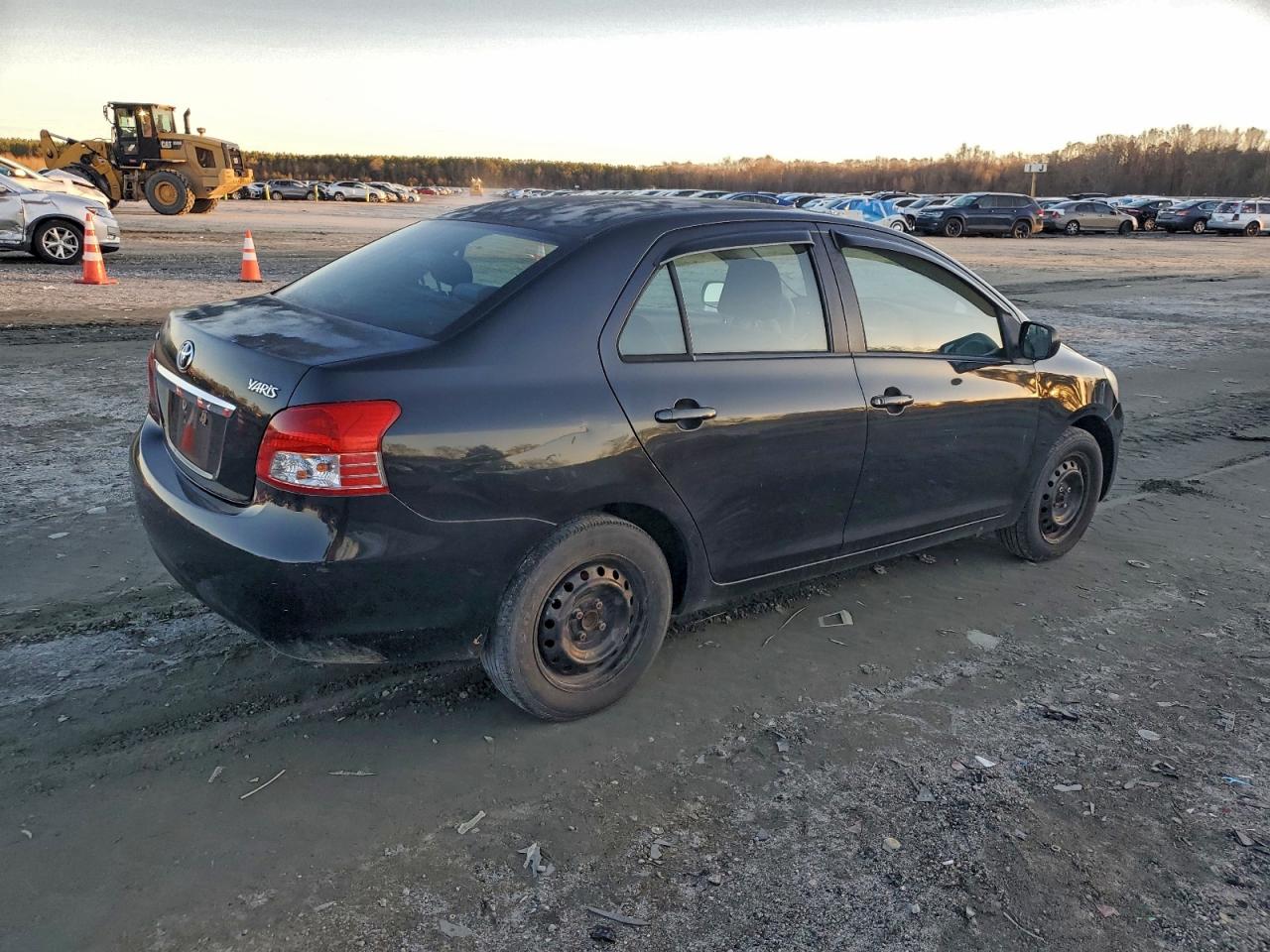 2007 TOYOTA YARIS photo 3