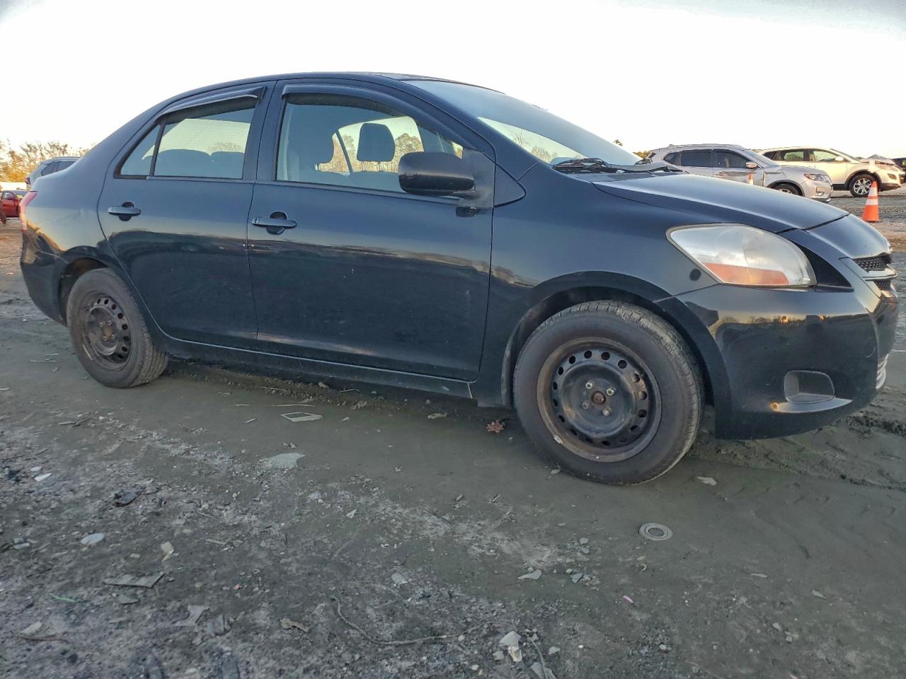 2007 TOYOTA YARIS photo 4