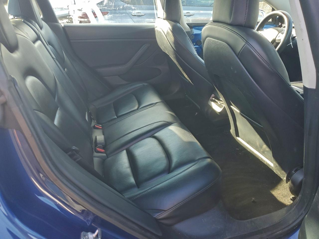 2022 TESLA MODEL 3 photo 10
