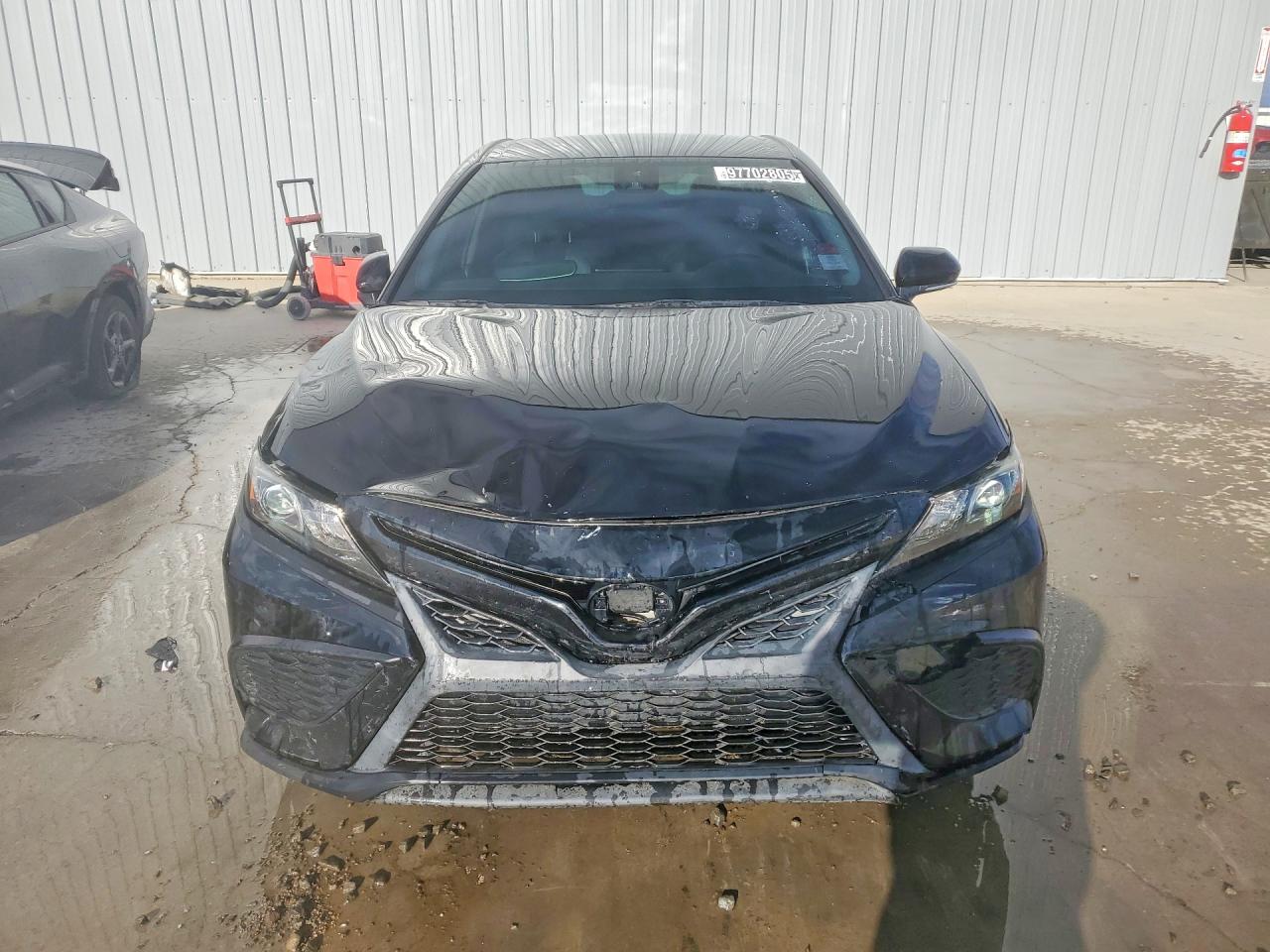 2021 TOYOTA CAMRY SE photo 5
