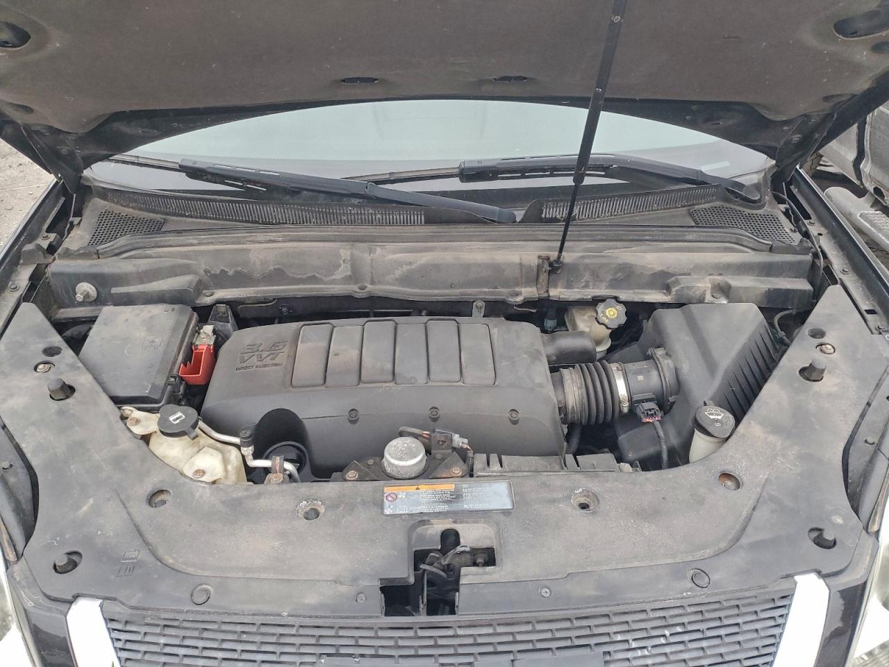 2011 GMC ACADIA SLE photo 12