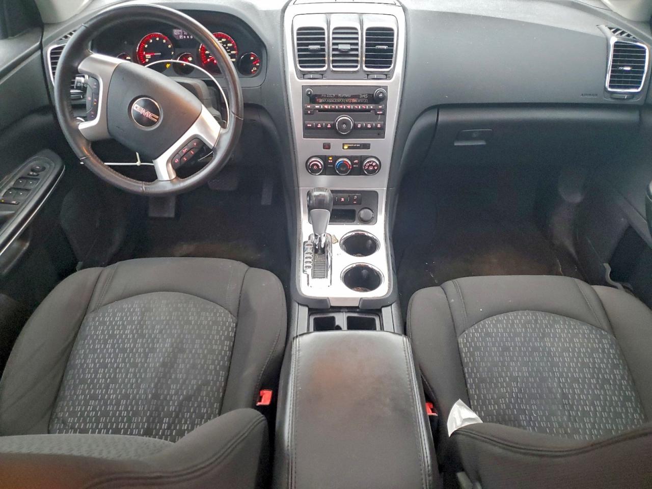 2011 GMC ACADIA SLE photo 8
